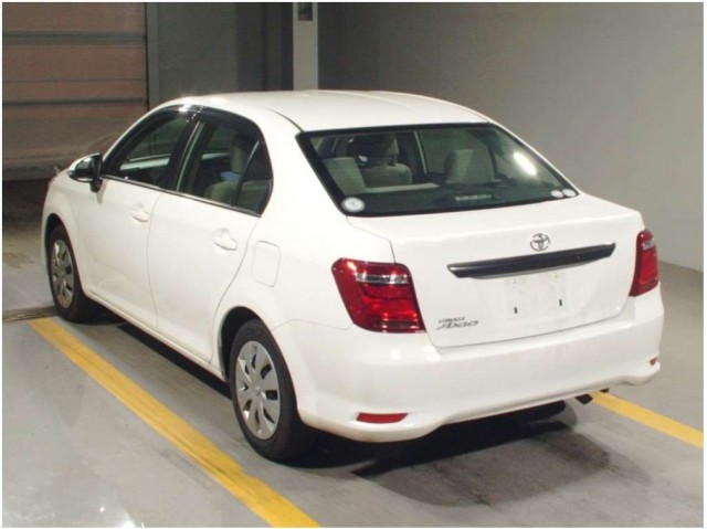 COROLLA AXIO 1.5X BUSINESS PACKAGE4