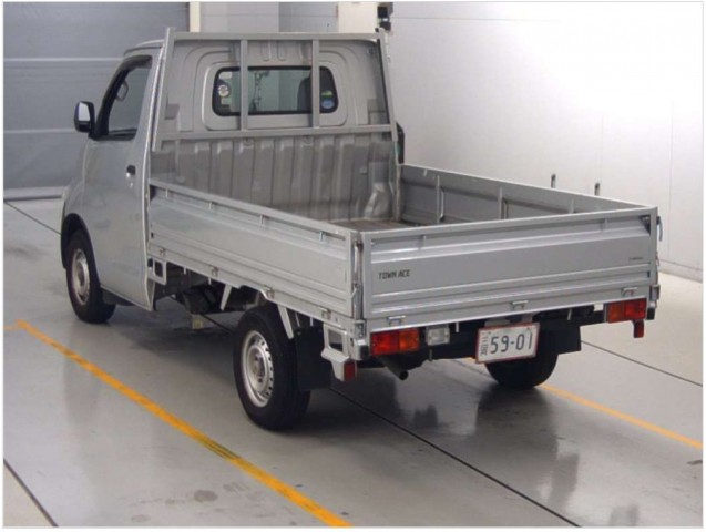 TOWN ACE TRUCK DX6