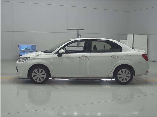 COROLLA AXIO 1.5X BUSINESS PACKAGE13