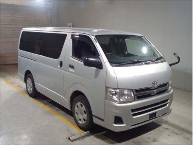 HIACE DX GL PACKAGE1
