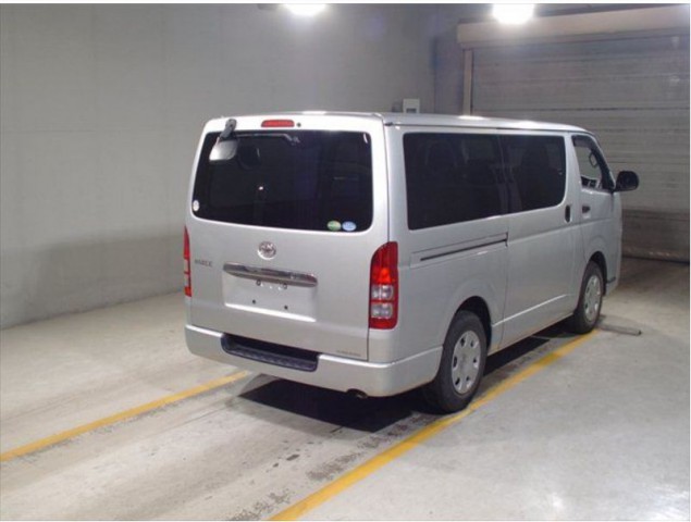 HIACE DX GL PACKAGE4