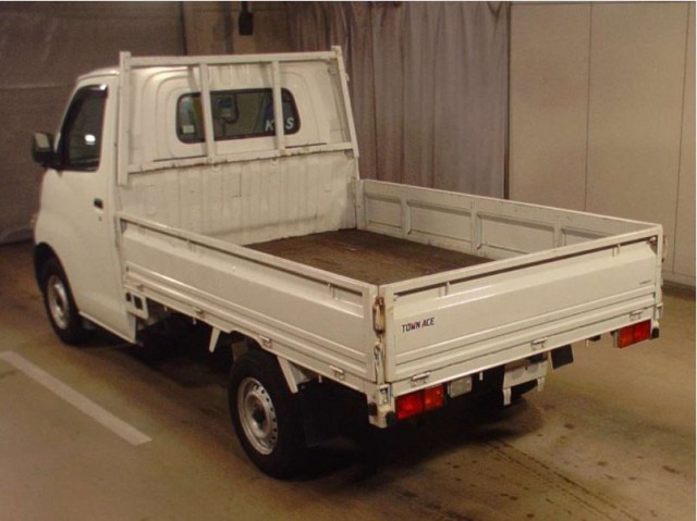 TOWNACE TRUCK DX2