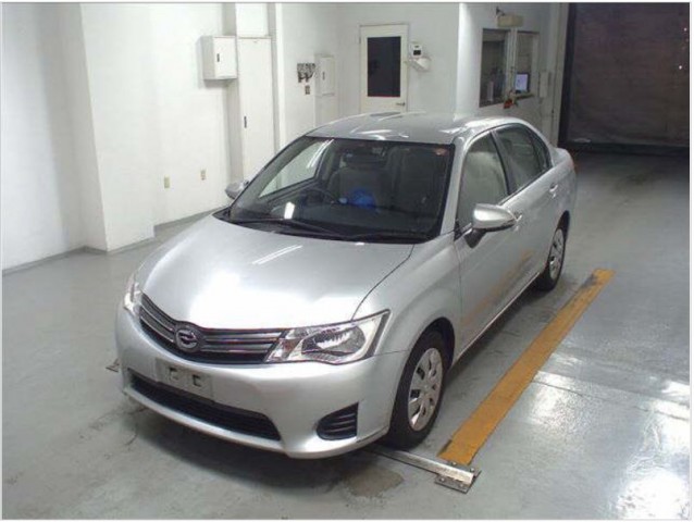 COROLLA AXIO X5