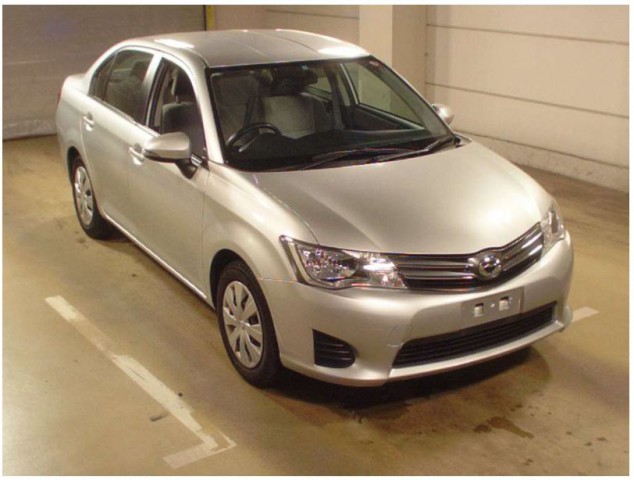 COROLLA  AXIO X 1