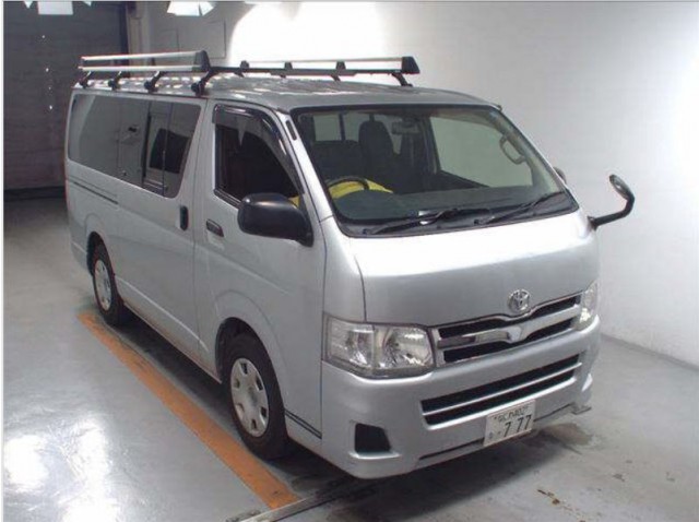 HIACE VAN  DX GL PACKAGE1