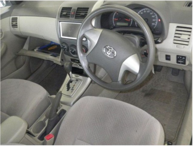 COROLLA AXIO 5