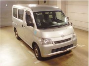 TOWNACE VAN