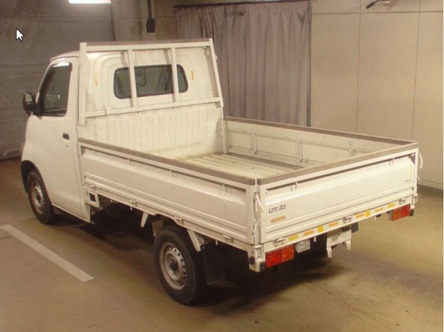 LITEACE TRUCK DX2