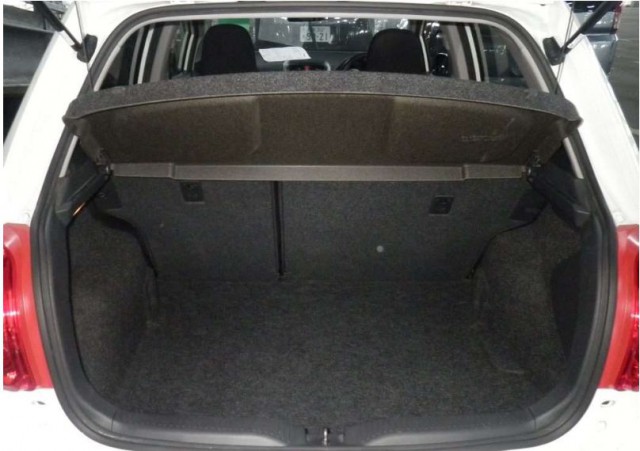 AURIS 150X M PACKAGE9