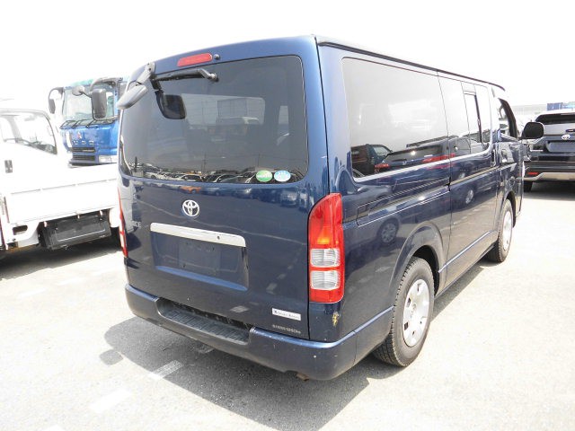 HIACE VAN DX GL PACKAGE4