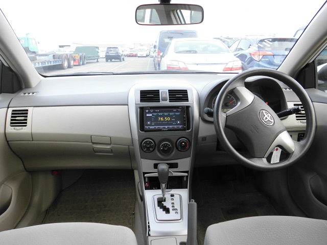 COROLLA AXIO X7