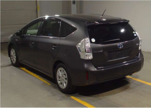 PRIUS ALPHA G2