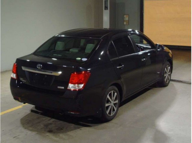 COROLLA  AXIO LUXEL4