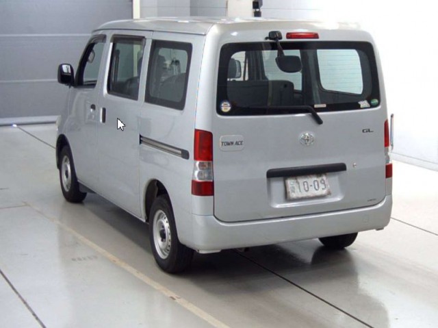 TOWNACE VAN GL2