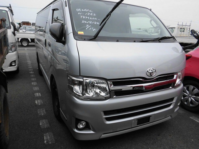 HIACE VAN LONG DX GL PACKAGE2