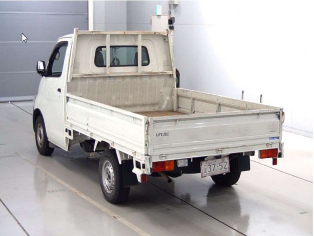 LITEACE TRUCK DX2