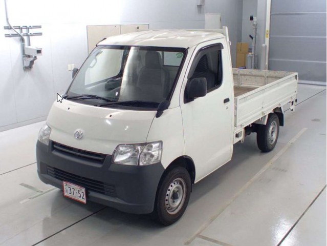 LITEACE TRUCK DX5