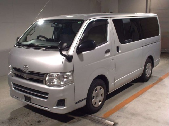 HIACE VAN  DX GL PACKAGE3