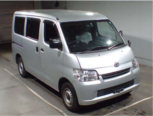 TOWNACE VAN  GL1