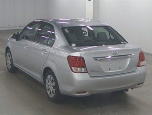 COROLLA AXIO X2