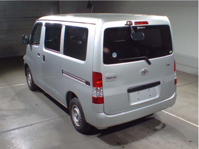 TOWNACE VAN GL2