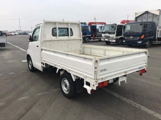 LITEACE TRUCK DX3