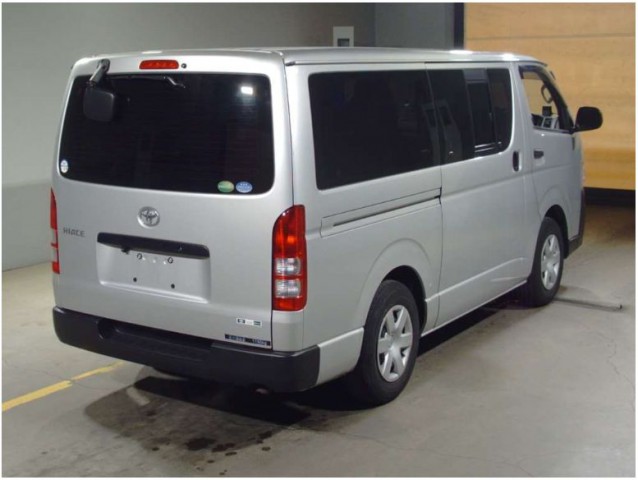 HIACE VAN DX4