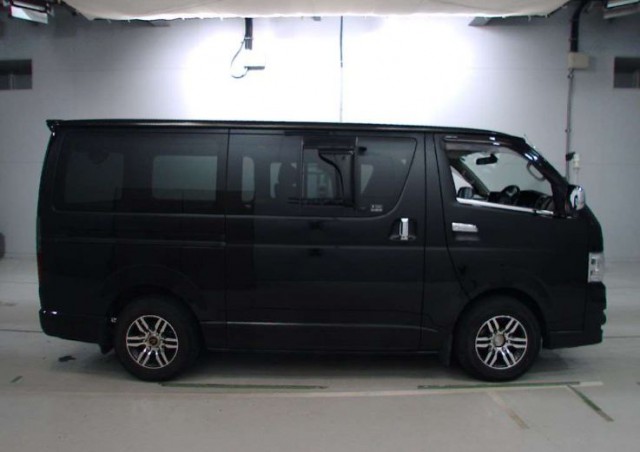 HIACE VAN LONG SUPER GL PRIME SELECTION3