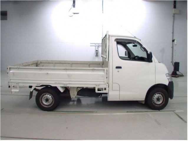 LITEACE TRUCK DX3