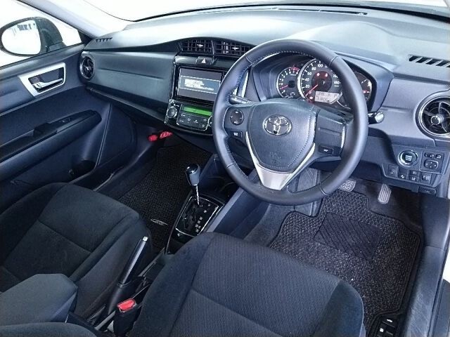 COROLLA  AXIO  1.5G5