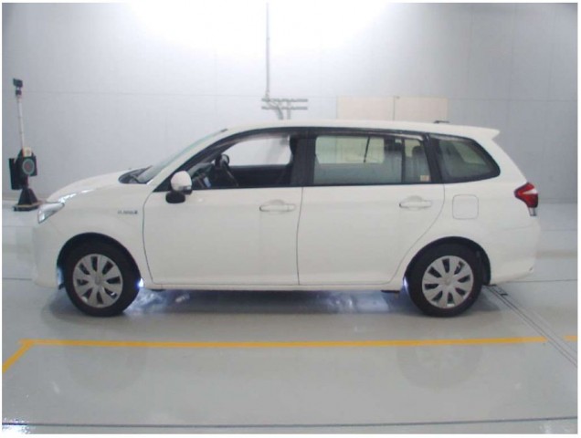 COROLLA FIELDER  HYBRID4