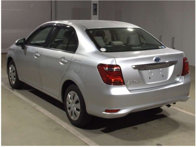 COROLLA  AXIO  HYBRID4