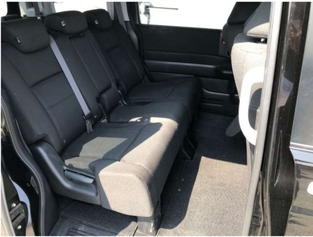 STEP WAGON SUPADA Z INTERNAVI SELECTION7