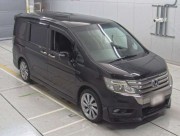 STEP WAGON SUPADA