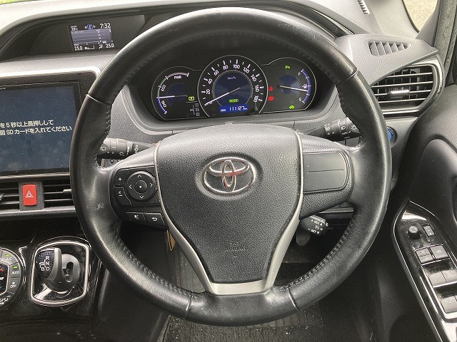 NOAH HYBRID SI ＷxB-216