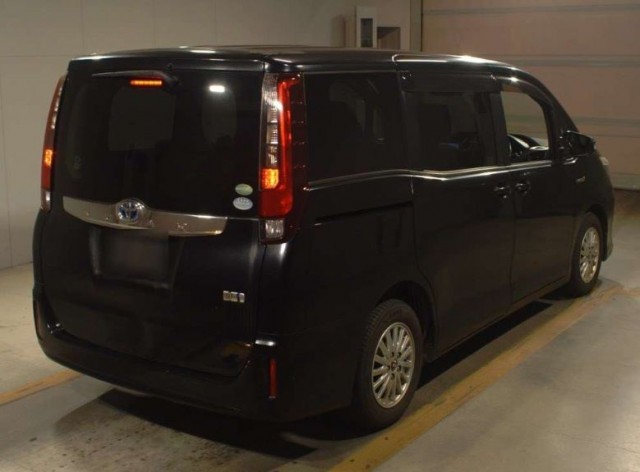 NOAH HYBRID X3