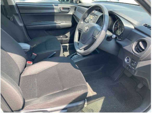 COROLLA AXIO EX5