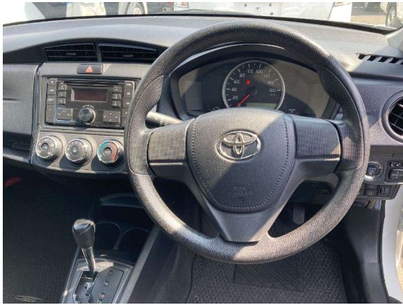 COROLLA AXIO EX6