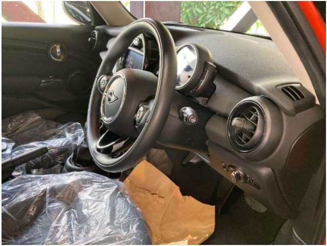 NINI MINI COOPER D5