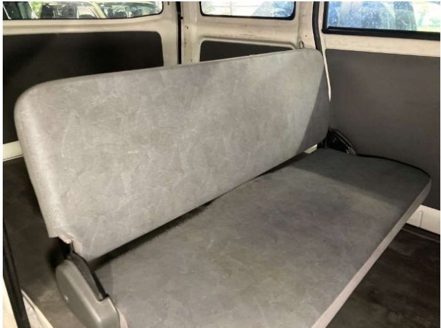 MINICAB VAN 7