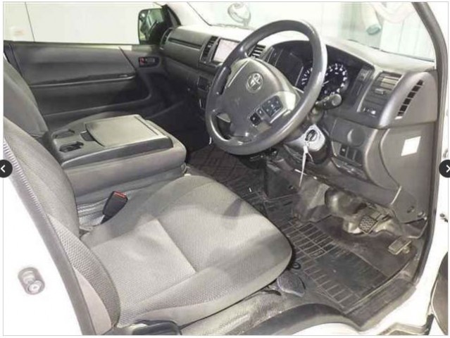 HIACE VAN DX5
