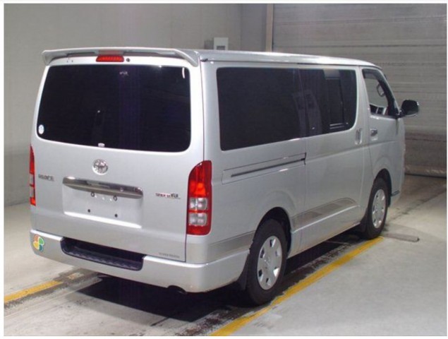 HIACE SUPER GL4