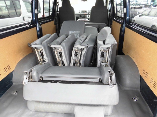 HIACE DX GL PACKAGE10