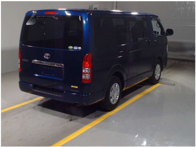 HIACE DX GL PACKAGE4