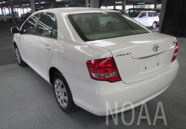 COROLLA AXIO X2