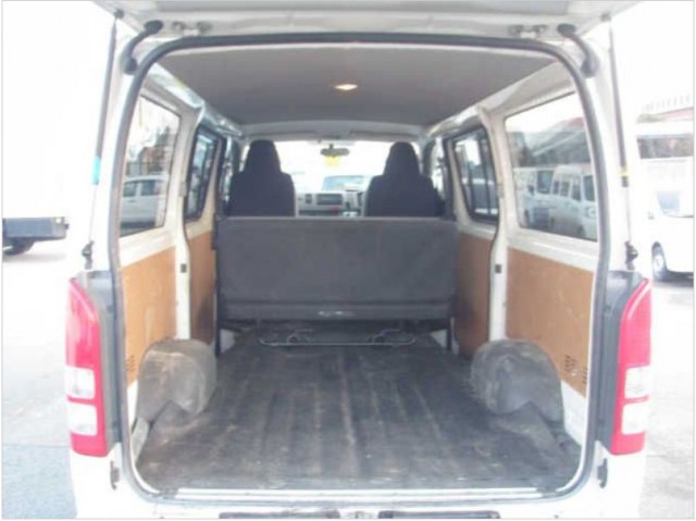 HIACE DX GL PACKAGE3